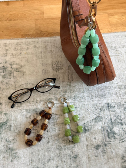 Charm de sac ou téléphone IT GIRL – Perles XXL & fait main
