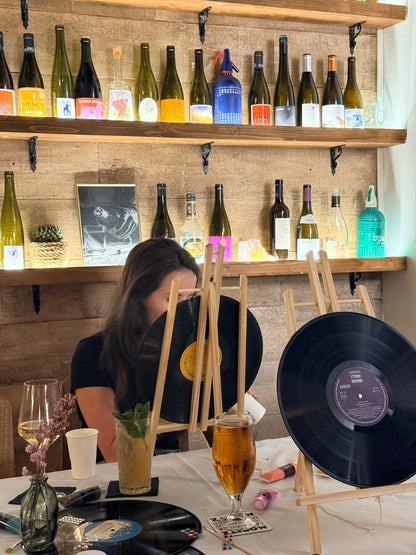 Atelier Paint & Sip DIY : Peinture sur Vinyle – Barcelone 19/05