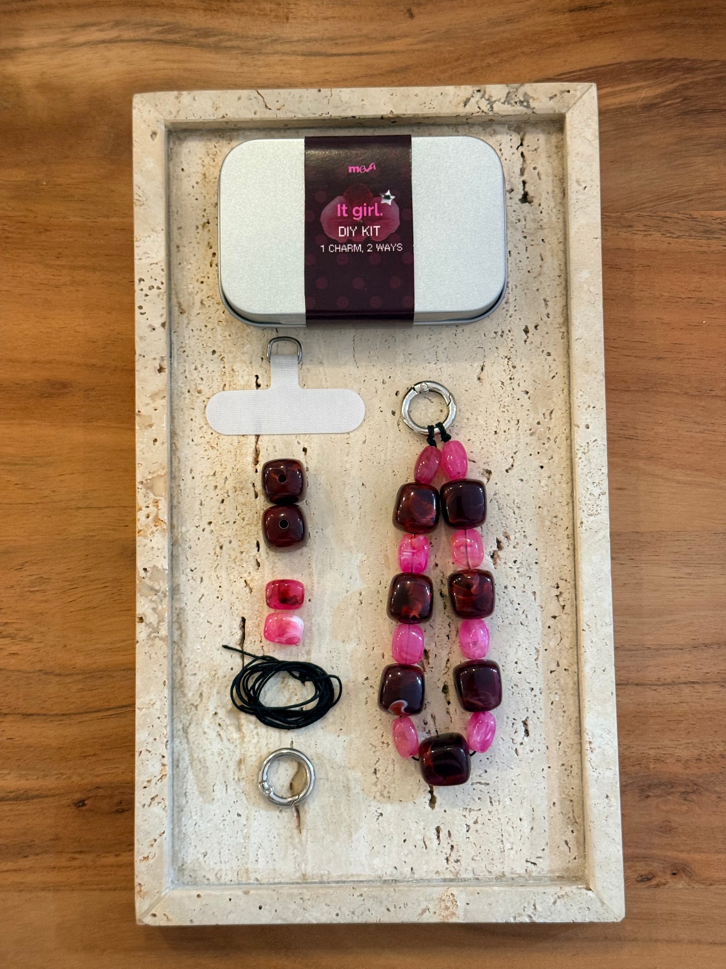 Kit créatif DIY Charm de Sac ou Téléphone IT GIRL – Perles XXL