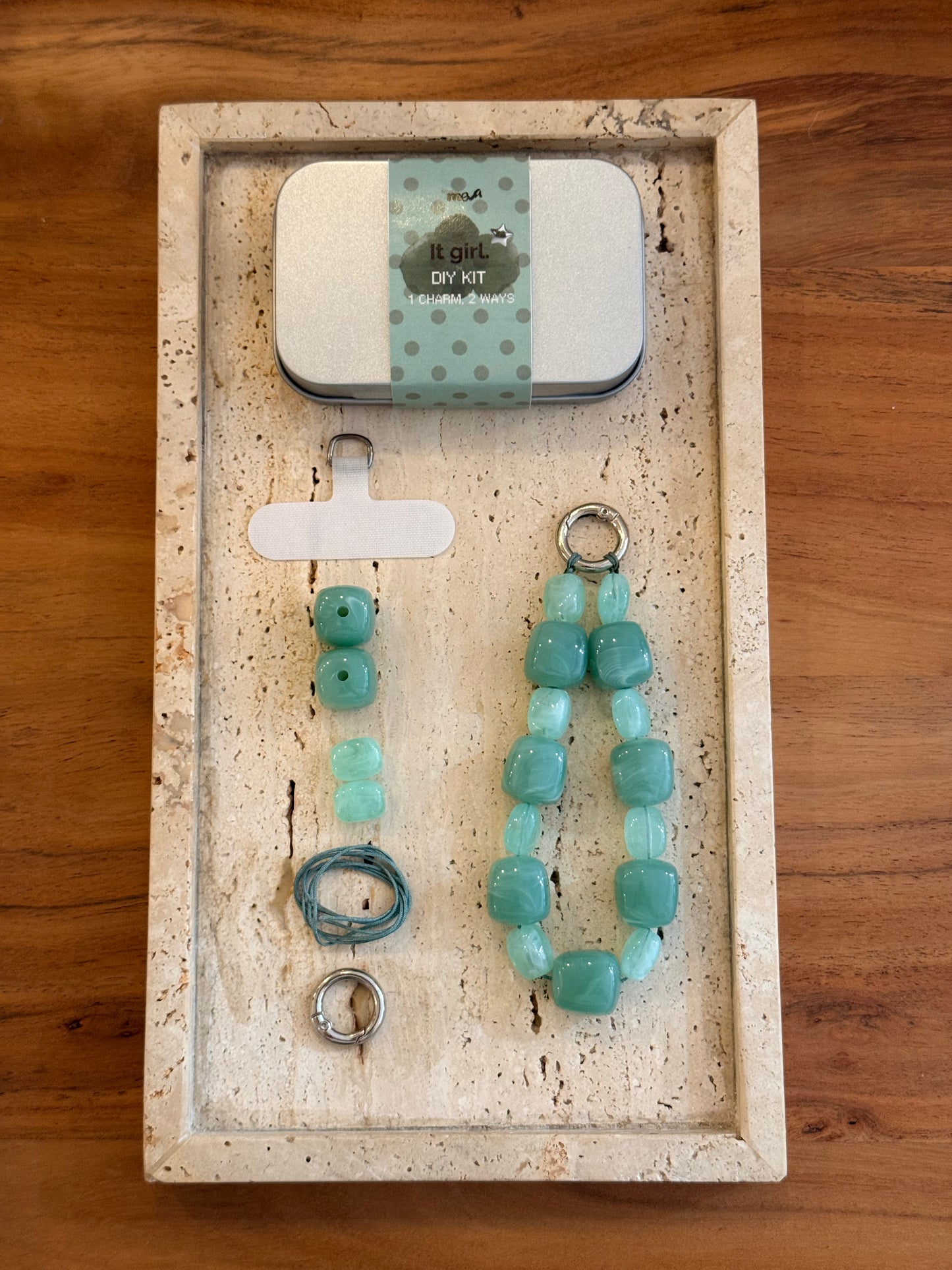 Kit créatif DIY Charm de Sac ou Téléphone IT GIRL – Perles XXL